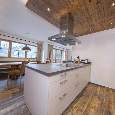 Chalet By The Skiing Area In Neukirchen With Sauna Neukirchen am Grossvenediger