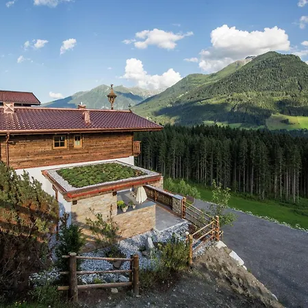 Chalet By The Skiing Area In Neukirchen With Sauna * Neukirchen am Grossvenediger